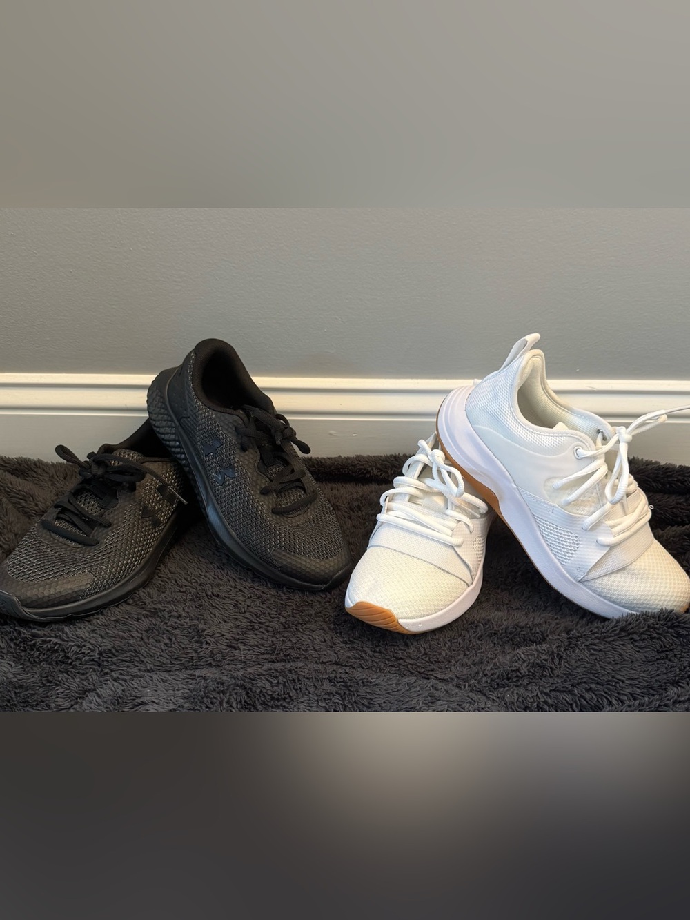 UNDER ARMOUR Sneaker Bundle